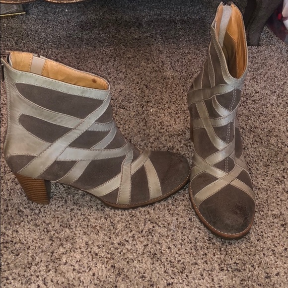 Antelope Brand Heel Booties Size 38 - Picture 1 of 5